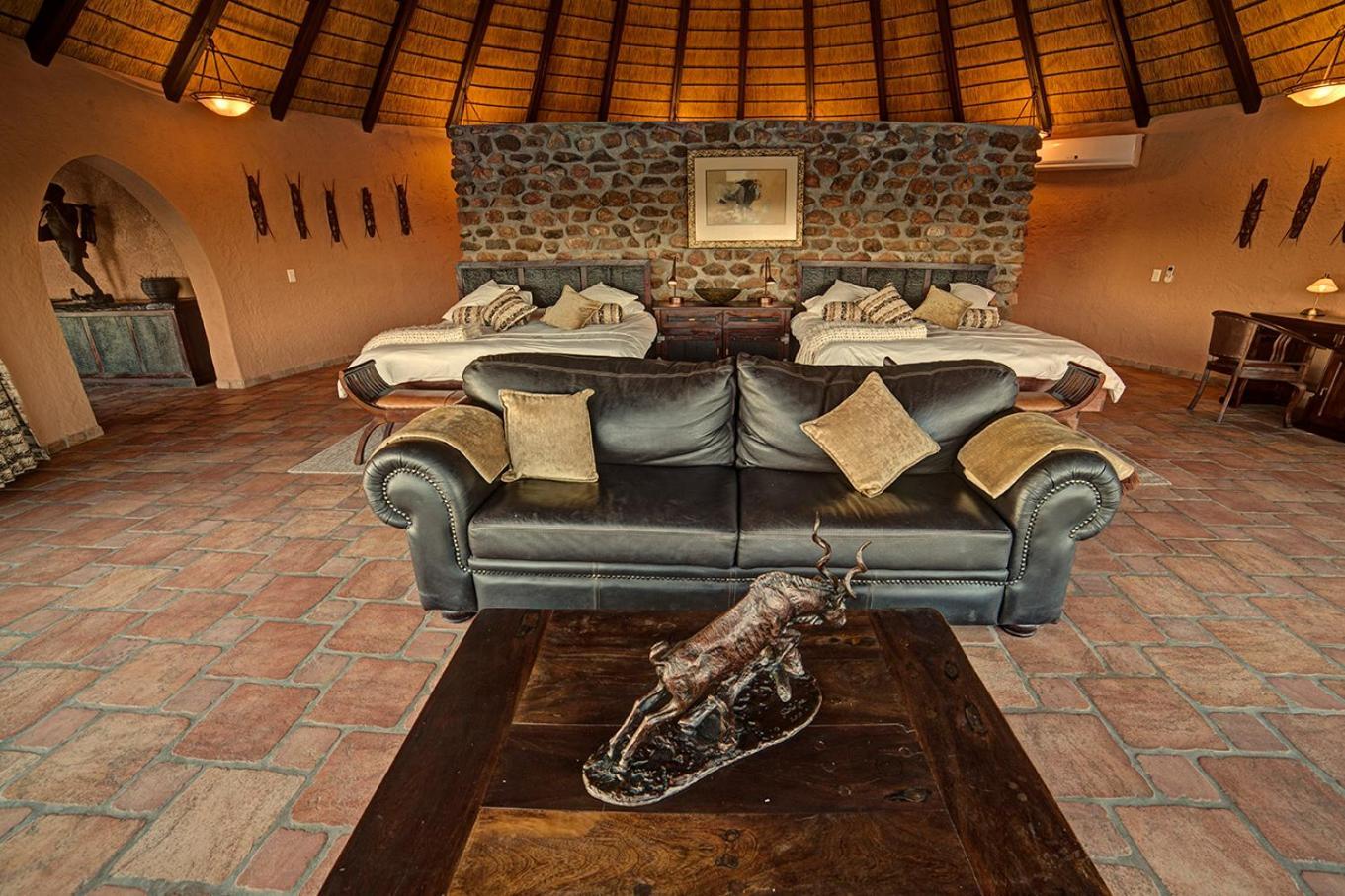 Mount Etjo Safari Lodge Kalkfeld Luaran gambar