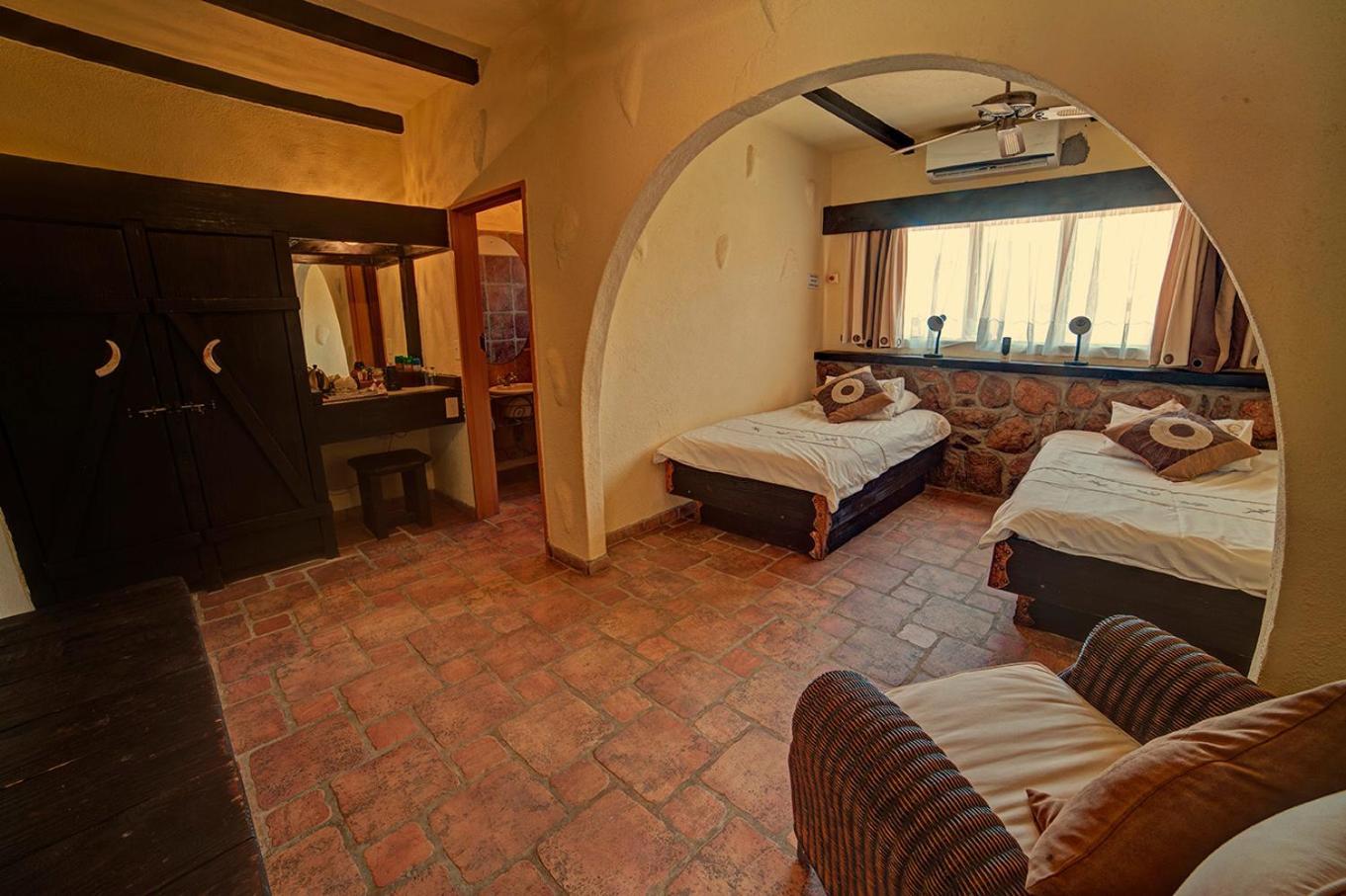 Mount Etjo Safari Lodge Kalkfeld Luaran gambar