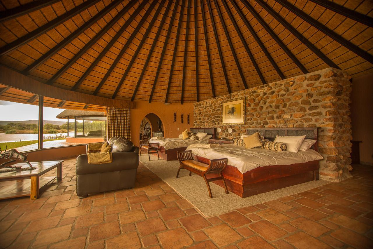 Mount Etjo Safari Lodge Kalkfeld Luaran gambar